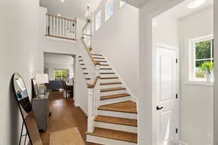22 Archer Dr, Woburn, MA 01801 - Photo 2