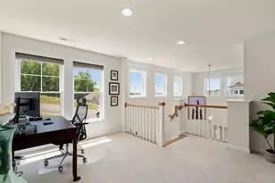 22 Archer Dr, Woburn, MA 01801 - Photo 22