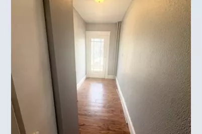 234 W 6th St #1, Lowell, MA 01850 - Photo 24