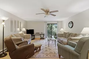 1321 Worcester Rd, Framingham, MA 01701 - Photo 10