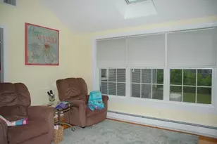 43 Willow St, Stoughton, MA 02072 - Photo 14