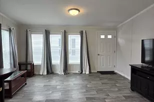 1540 Broadway, Raynham, MA 02767 - Photo 8