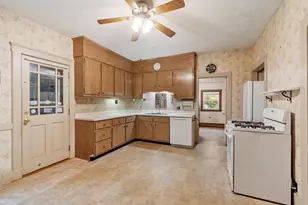 119 Baldwin Rd, Billerica, MA 01821 - Photo 8