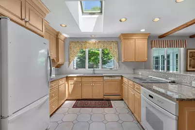 175 Hickory Hill Circle, Barnstable, MA 02655 - Photo 10