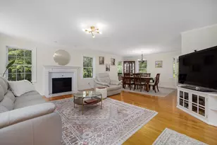 21 Chase Rd, Dartmouth, MA 02747 - Photo 8