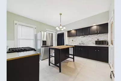 107 Sycamore St, New Bedford, MA 02740 - Photo 10