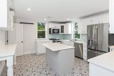 20 Ocean Ave #4, Marblehead, MA 01945 - Photo 6