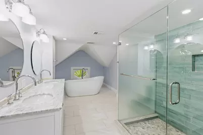 20 Ocean Ave #4, Marblehead, MA 01945 - Photo 22