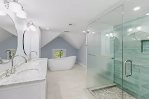 20 Ocean Ave, Marblehead, MA 01945 - Photo 22