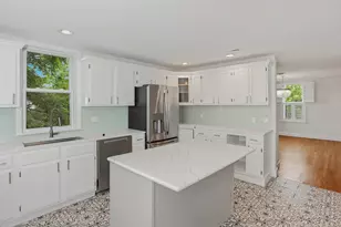 20 Ocean Ave, Marblehead, MA 01945 - Photo 8