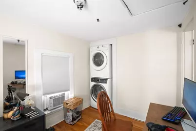 35 Middle St, Newton, MA 02458 - Photo 12