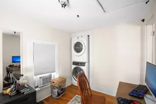 35 Middle St, Newton, MA 02458 - Photo 12
