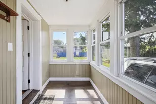 27 Johnson St, Fall River, MA 02723 - Photo 10