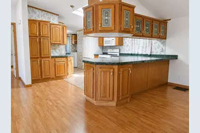 637 South Washington Street #22, North Attleboro, MA 02760 - Photo 4