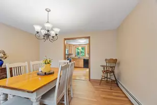 11 Hemlock Ave, Methuen, MA 01844 - Photo 18
