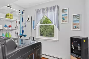 32 Country Club Cir, Pembroke, MA 02359 - Photo 14