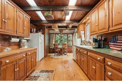 166 County Rd, Freetown, MA 02717 - Photo 8