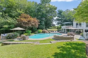 71 Satuit Meadow Ln, Norwell, MA 02061 - Photo 4
