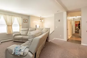 22 Reservoir Ave, Swansea, MA 02777 - Photo 8