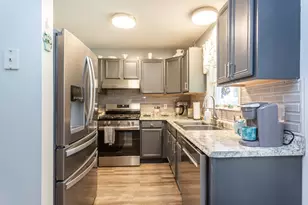 22 Reservoir Ave, Swansea, MA 02777 - Photo 4