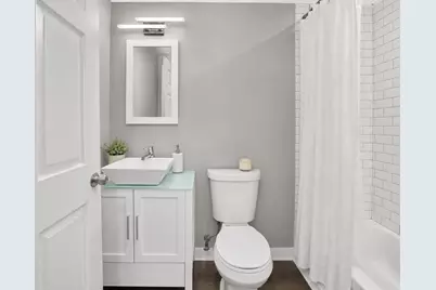 8 Jay St, Fitchburg, MA 01420 - Photo 24