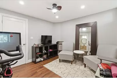 191-193 Cornell St #2, Boston, MA 02131 - Photo 28
