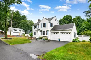 69 Meriam St, Wakefield, MA 01880 - Photo 2