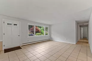 17 Parlee Rd, Chelmsford, MA 01824 - Photo 20