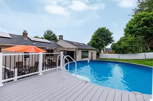 488 Pleasant St, Leicester, MA 01524 - Photo 22