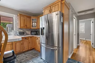 488 Pleasant St, Leicester, MA 01524 - Photo 8