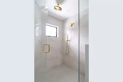 712 Watertown St #712, Newton, MA 02460 - Photo 16
