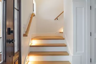 712 Watertown St, Newton, MA 02460 - Photo 14