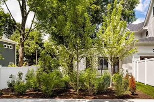 712 Watertown St, Newton, MA 02460 - Photo 32