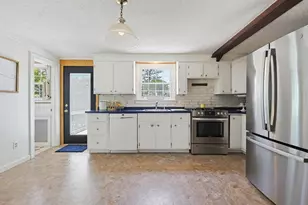 58 Johnson St, North Attleboro, MA 02760 - Photo 6