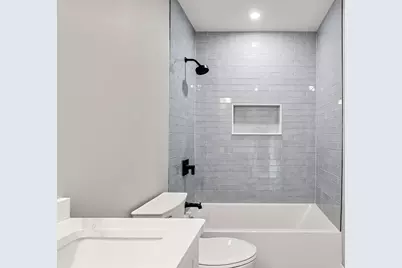 1088 Saratoga St #4, Boston, MA 02128 - Photo 16