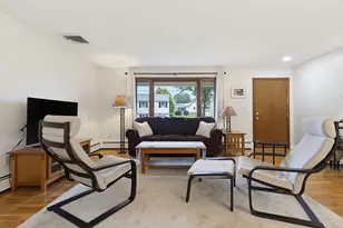 28 Tower Hill Rd, Somerset, MA 02726 - Photo 6