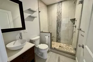33 Farquhar St, Boston, MA 02131 - Photo 18