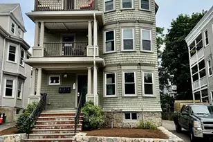 33 Farquhar St, Boston, MA 02131 - Photo 34