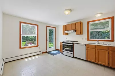 73 Water St, Holliston, MA 01746 - Photo 16
