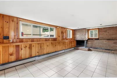 105 Oakwood Ave, Revere, MA 02151 - Photo 20