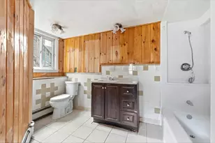 105 Oakwood Ave, Revere, MA 02151 - Photo 14