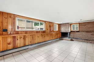 105 Oakwood Ave, Revere, MA 02151 - Photo 20