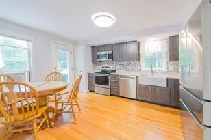 2 Compton Ct, Plymouth, MA 02360 - Photo 6