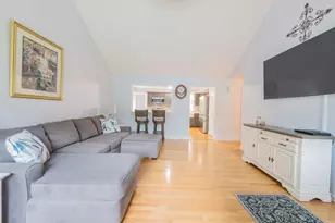 2 Compton Ct, Plymouth, MA 02360 - Photo 8