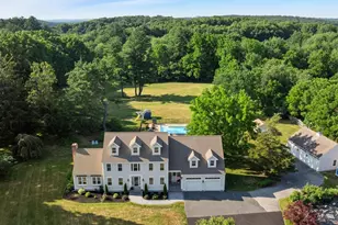 6 Warburton Ln, Westborough, MA 01581 - Photo 2