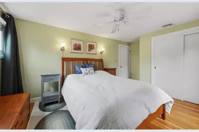 1 Middle Street, Woburn, MA 01801 - Photo 8