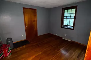 76 Rosewood Ave, Billerica, MA 01821 - Photo 8