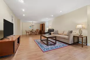 9 Ledgewood Way, Peabody, MA 01960 - Photo 2