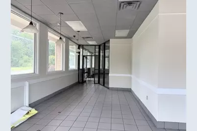 323 N Main St, Middleton, MA 01949 - Photo 8
