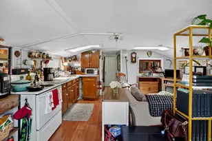 132 S Rd, Chilmark, MA 02535 - Photo 24